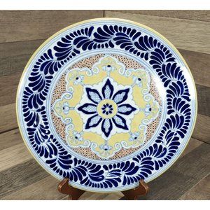 Urirate Talavera Plate 10" Puebla Mexico Mexican Pottery Medallon Morisco